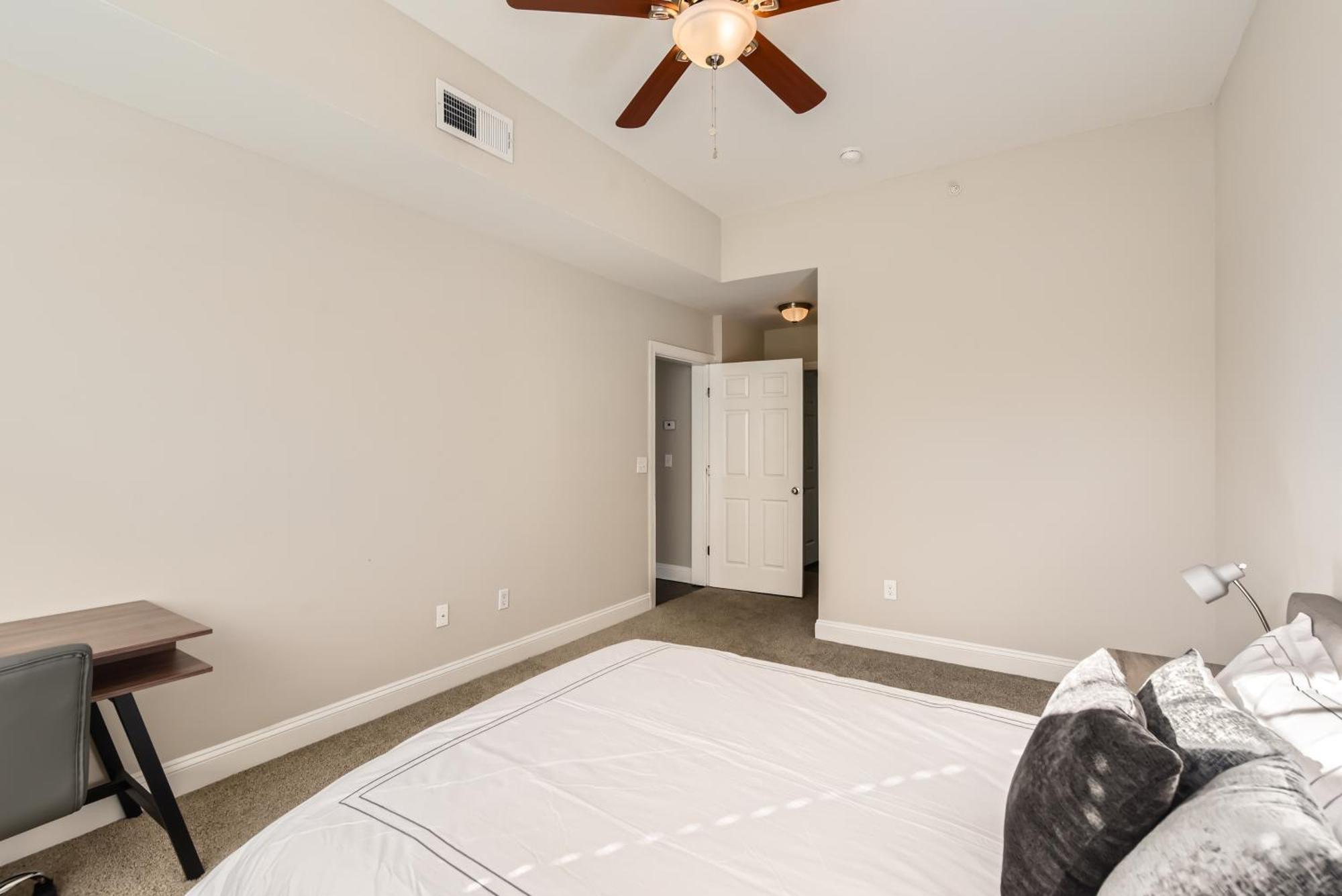 Crest At Midtown 4603 L 1 Bedroom 1 Bathroom