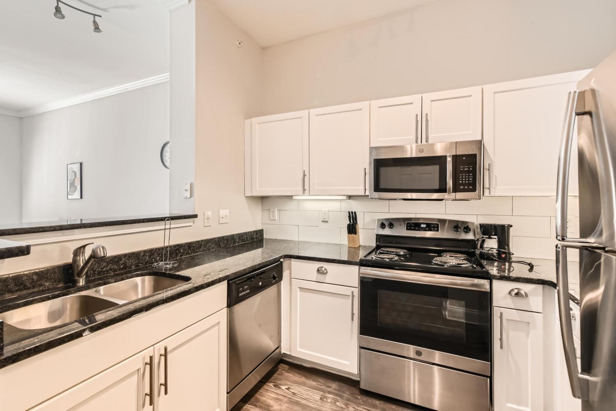 Crest At Midtown 4603 L 1 Bedroom 1 Bathroom Atlanta