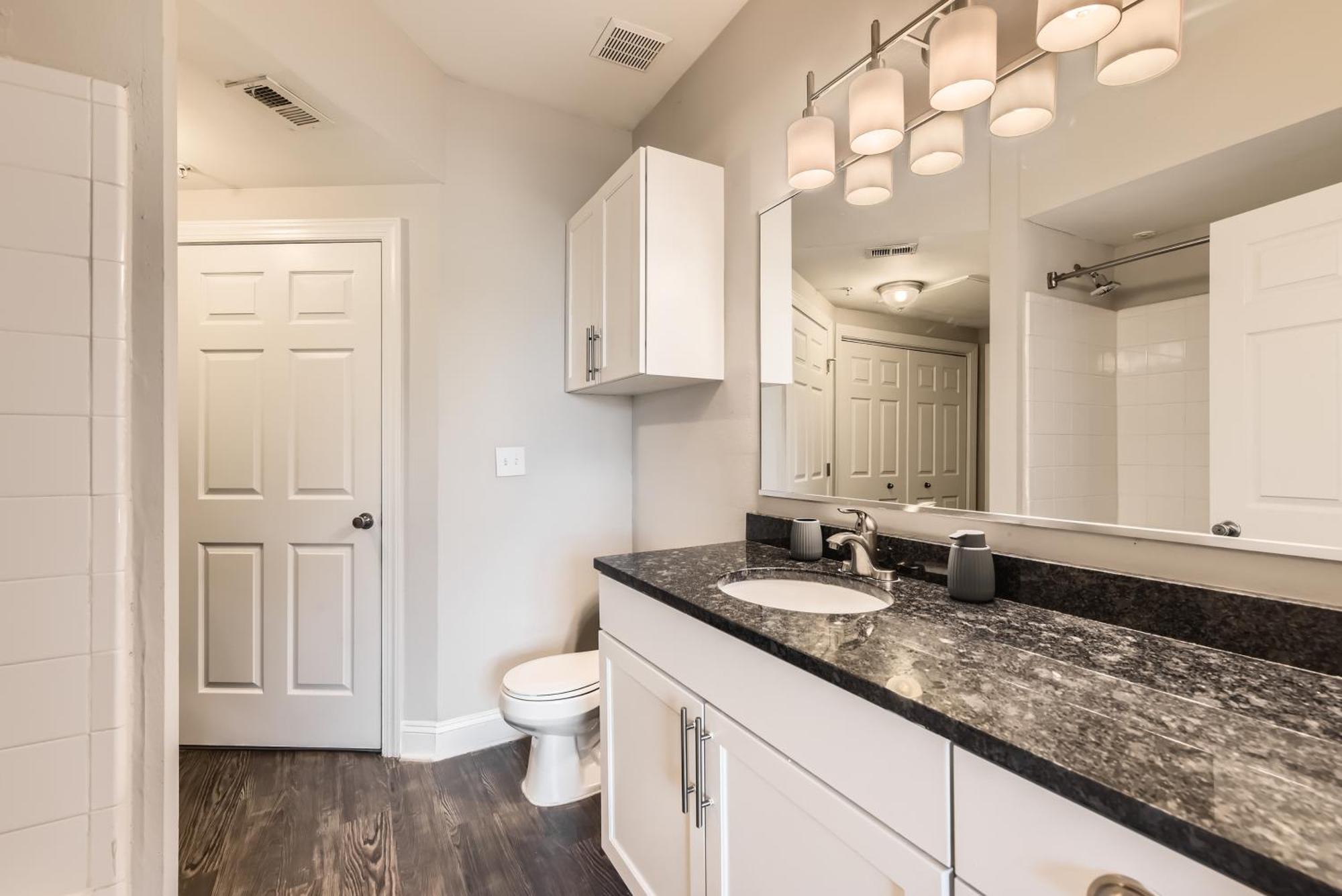 Apartment Crest At Midtown 1413 L 1 Bedroom 1 Bathroom
