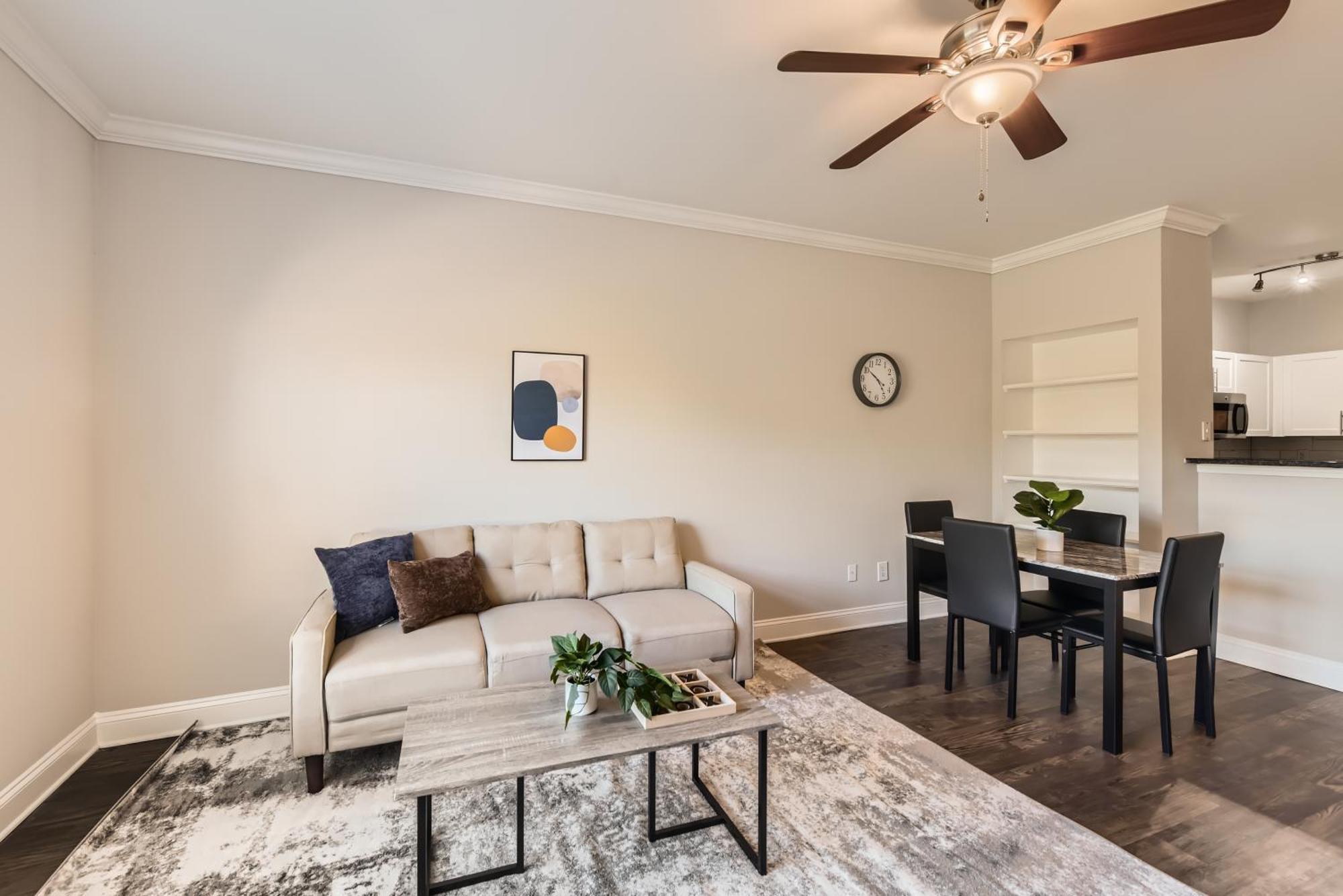 Crest At Midtown 1413 L 1 Bedroom 1 Bathroom