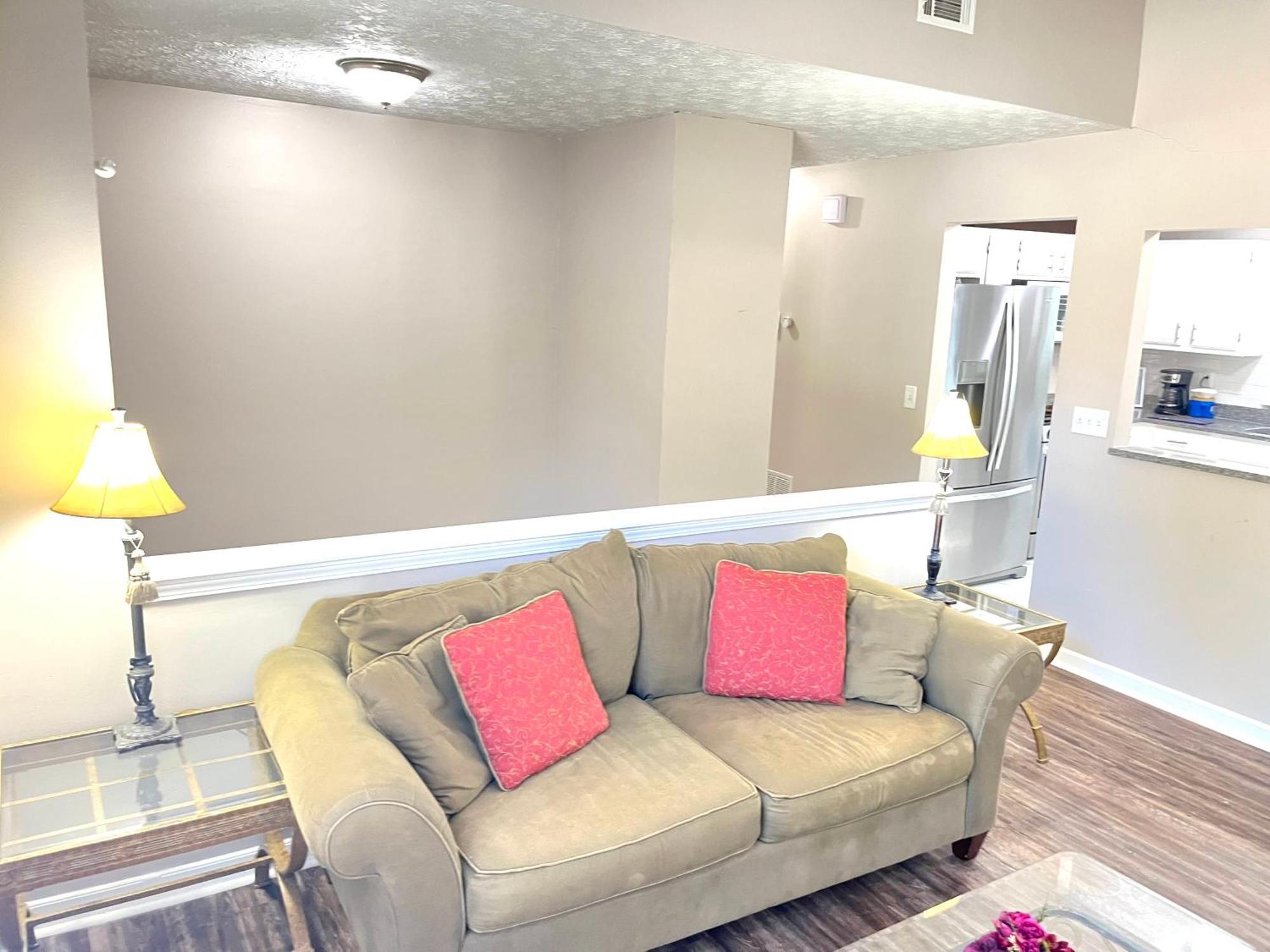 Rooms By Month Atlanta * Atlanta