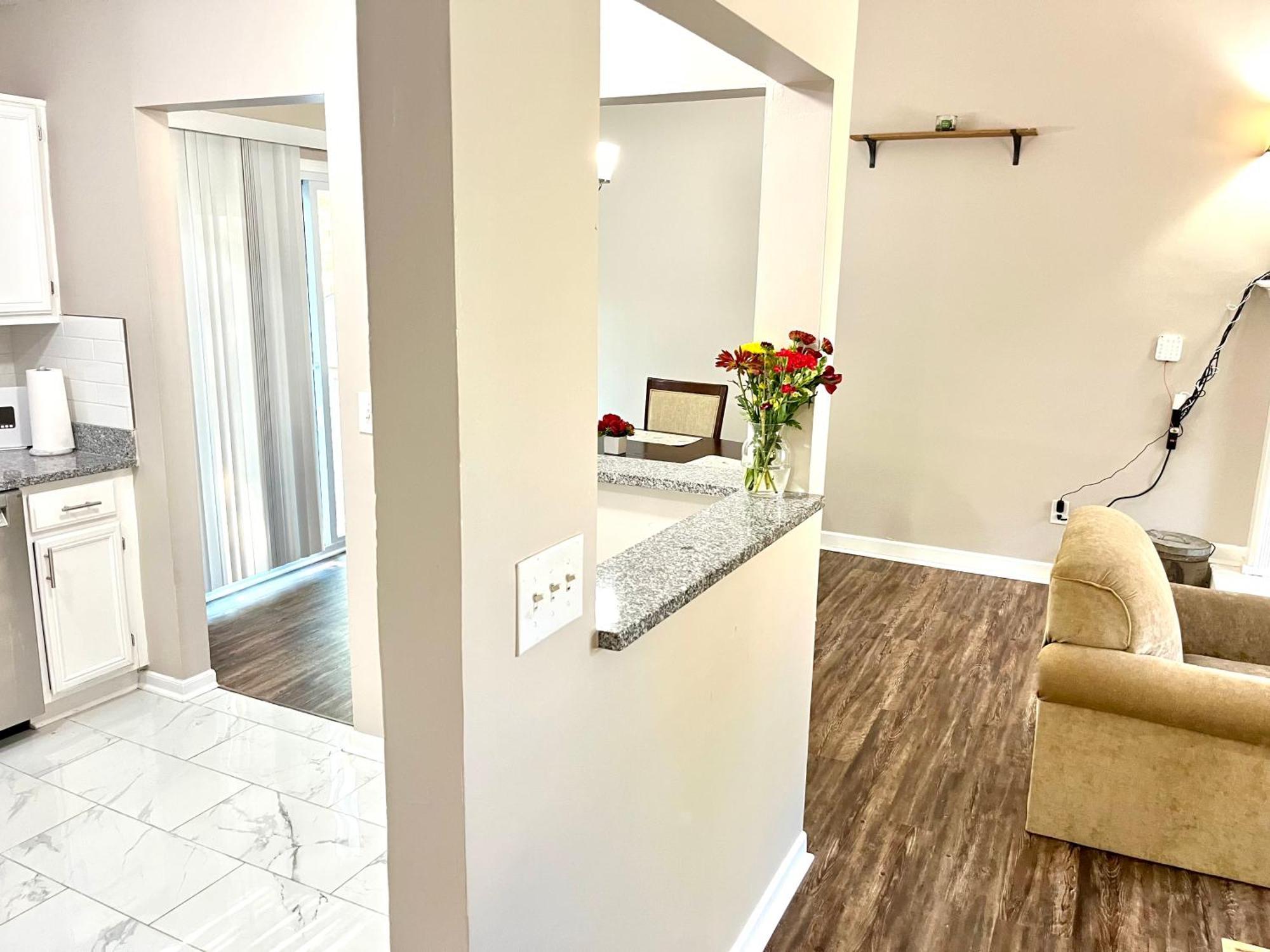 Apartment Rooms By Month Atlanta