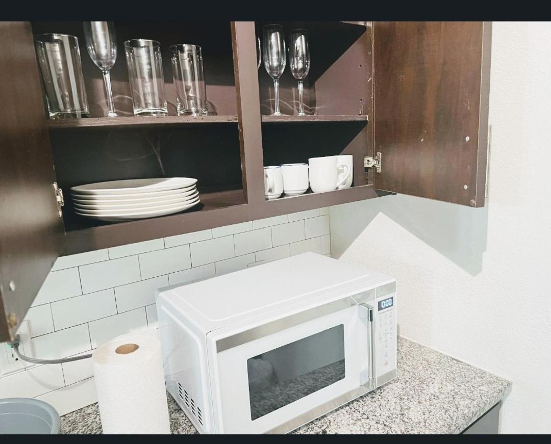 Apartment Entire Cozy 2-bedroom In