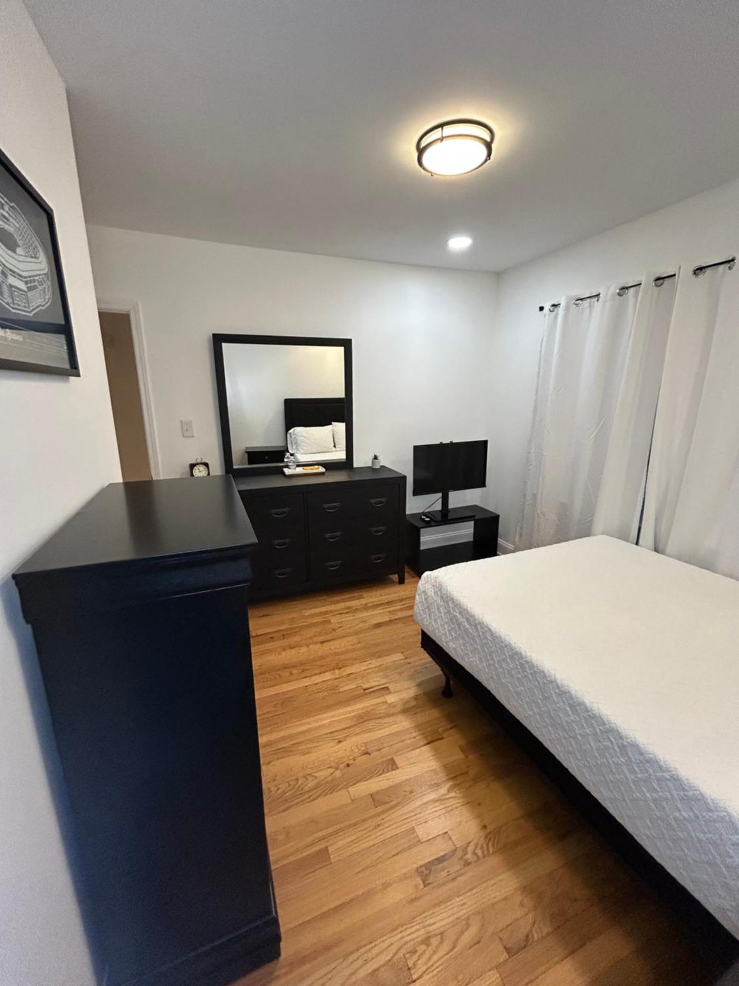 Southern Comfort Renovated, Relaxing, Ready Minutes From Downtown And Mercedes Benz Stadium *
