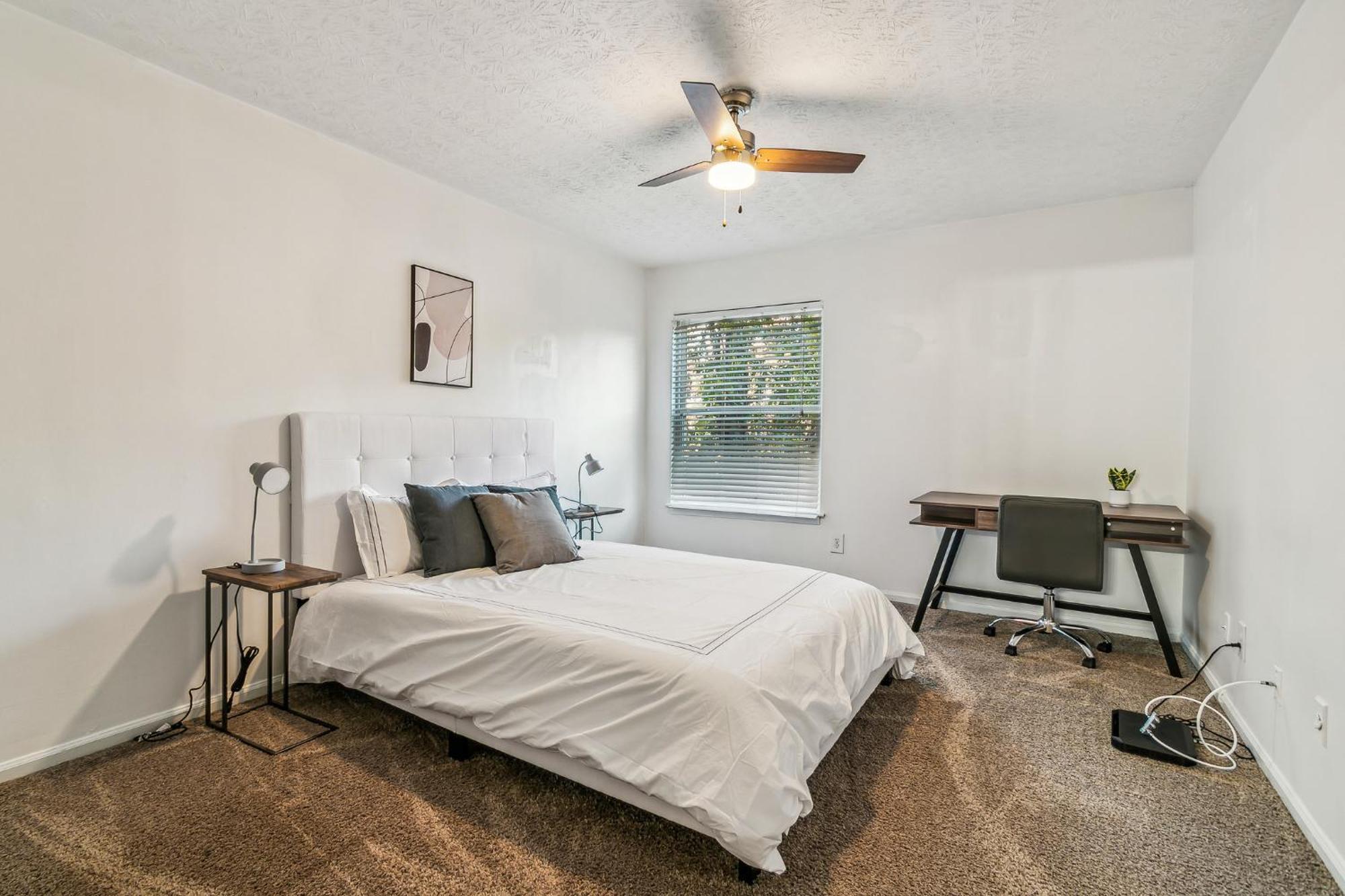 Halsten At Vinings 3006 Spacious 1 Bed 1 Bath Apartment