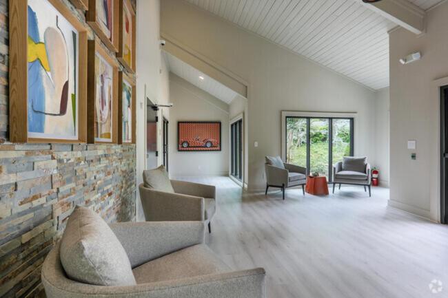 Halsten At Vinings 3006 Spacious 1 Bed 1 Bath Apartment