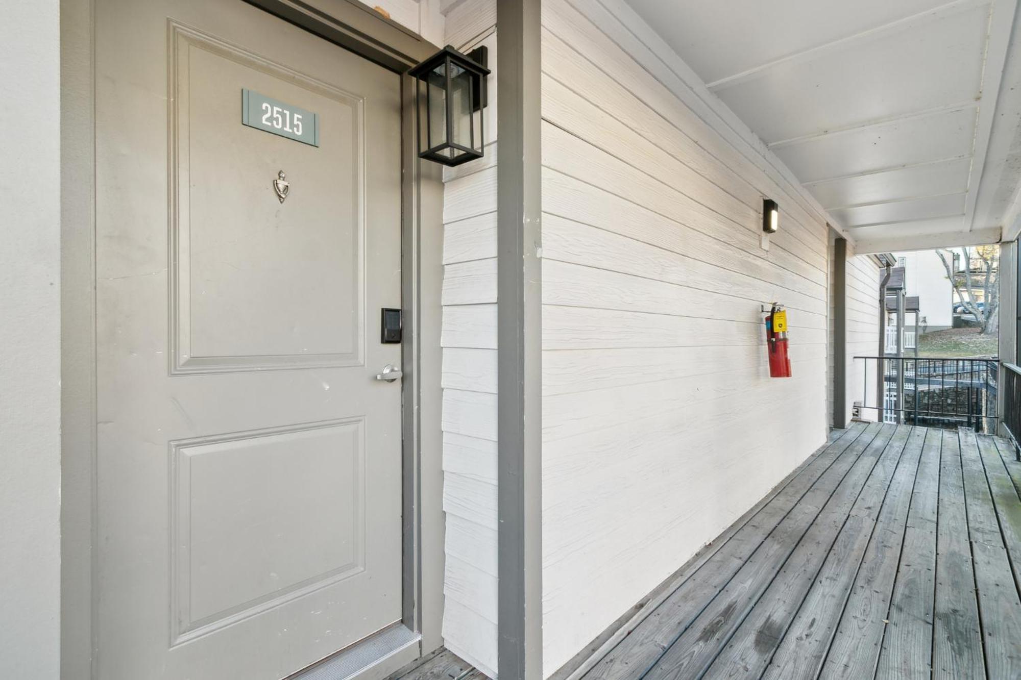 Halsten At Vinings 2515 Comfy 1 Bed 1 Bath Apartment