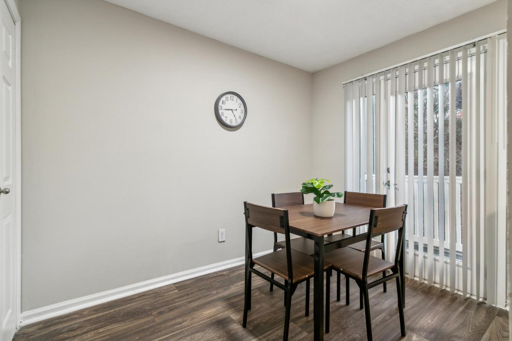 Apartment Halsten At Vinings 4203 Spacious 2 Bed 15 Bath *