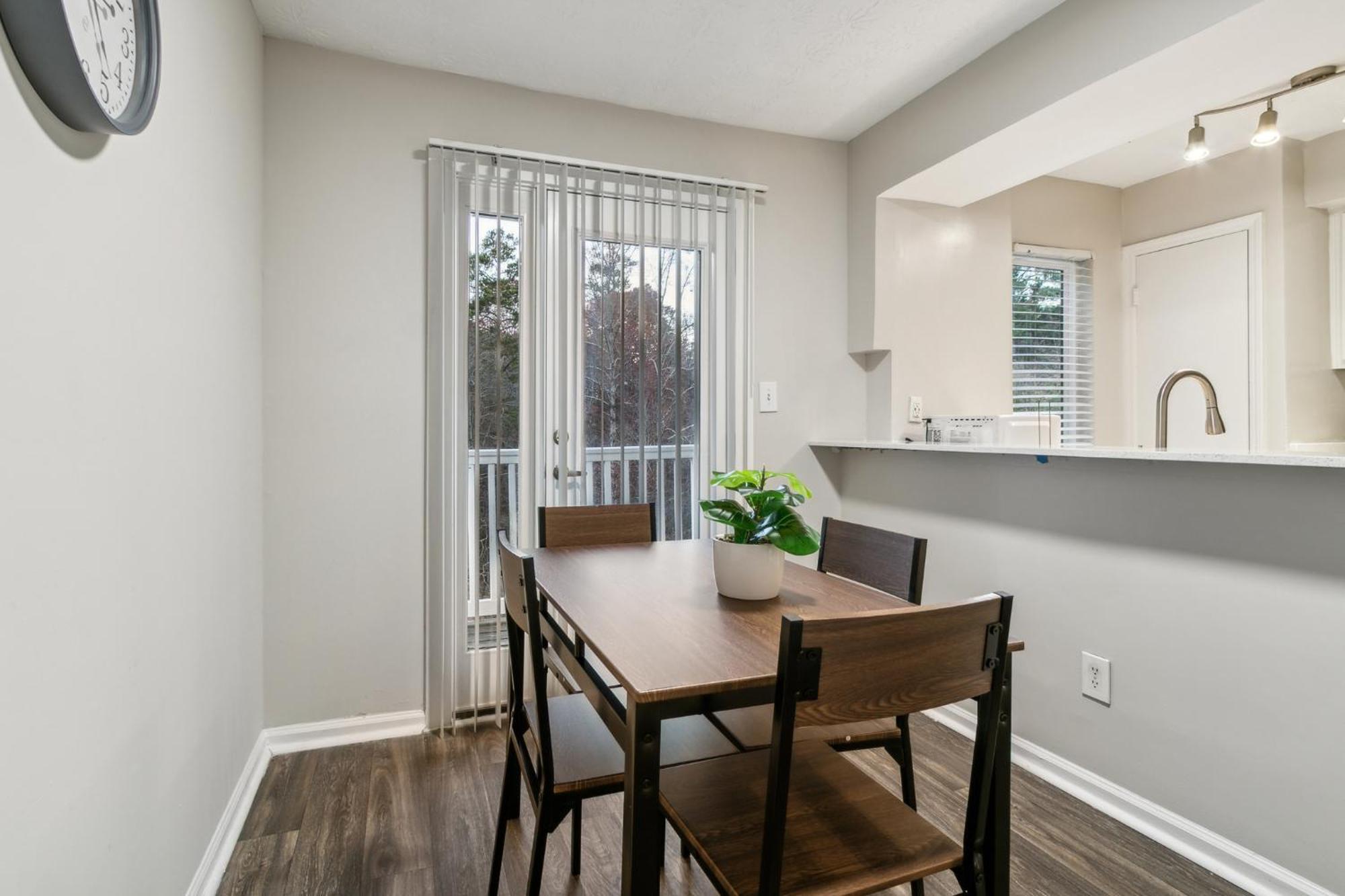 Halsten At Vinings 4203 Spacious 2 Bed 15 Bath