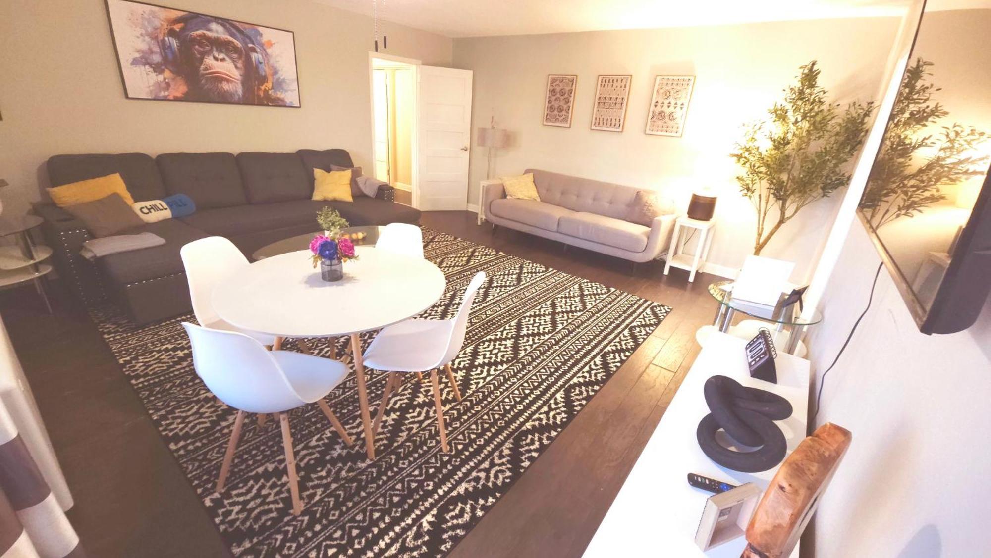 Comfy Downtown With Balcony Apartment Atlanta
