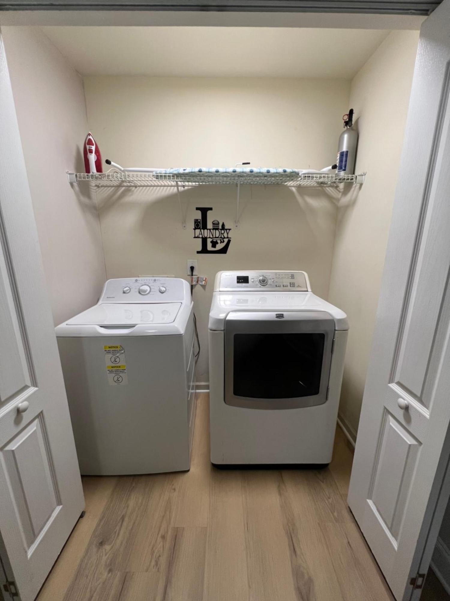 Spacious Gorgeous 3bd With Large Deck Close To Everything * Atlanta