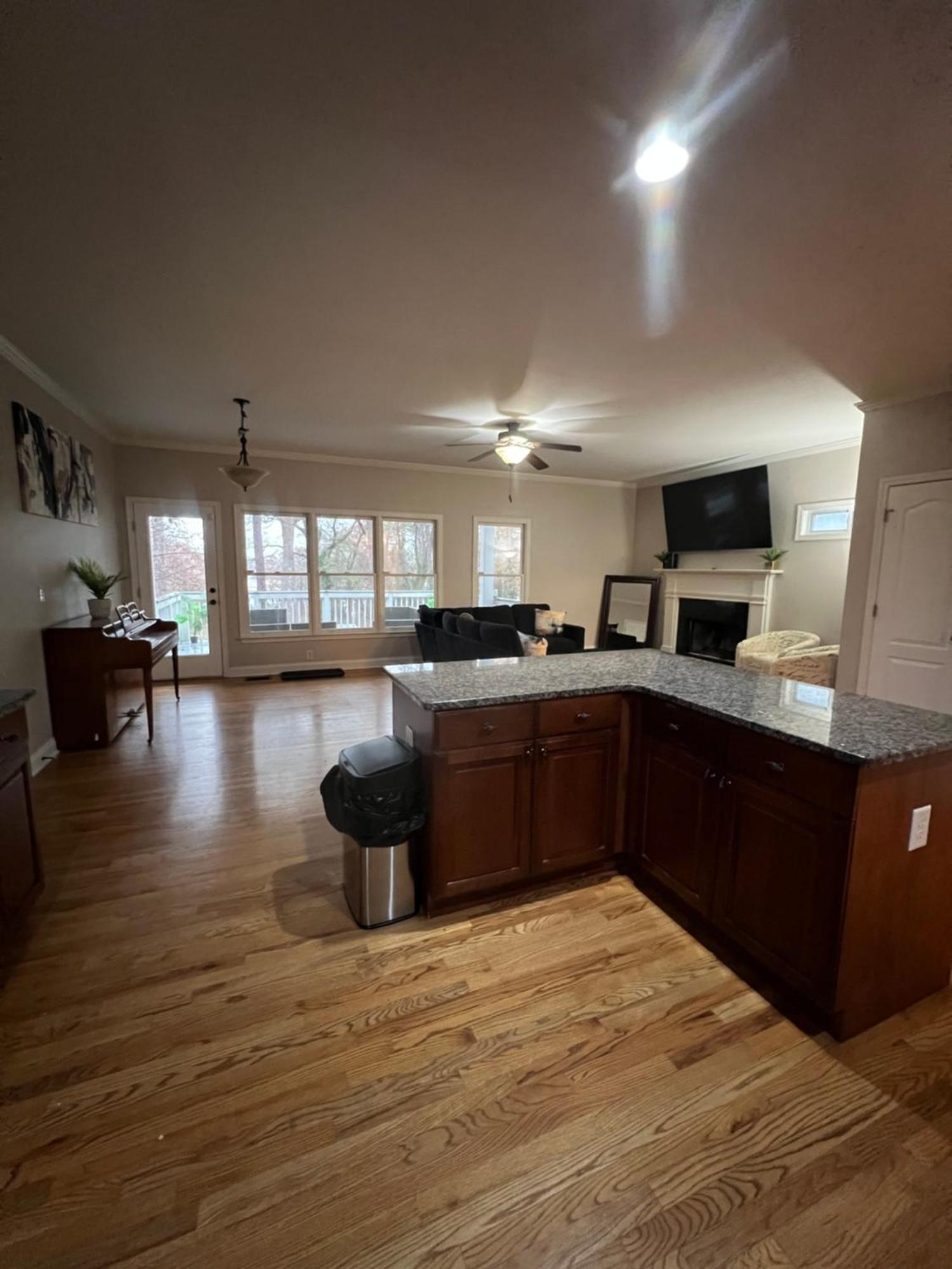 Holiday home Spacious Gorgeous 3bd With Large Deck Close To Everything Atlanta