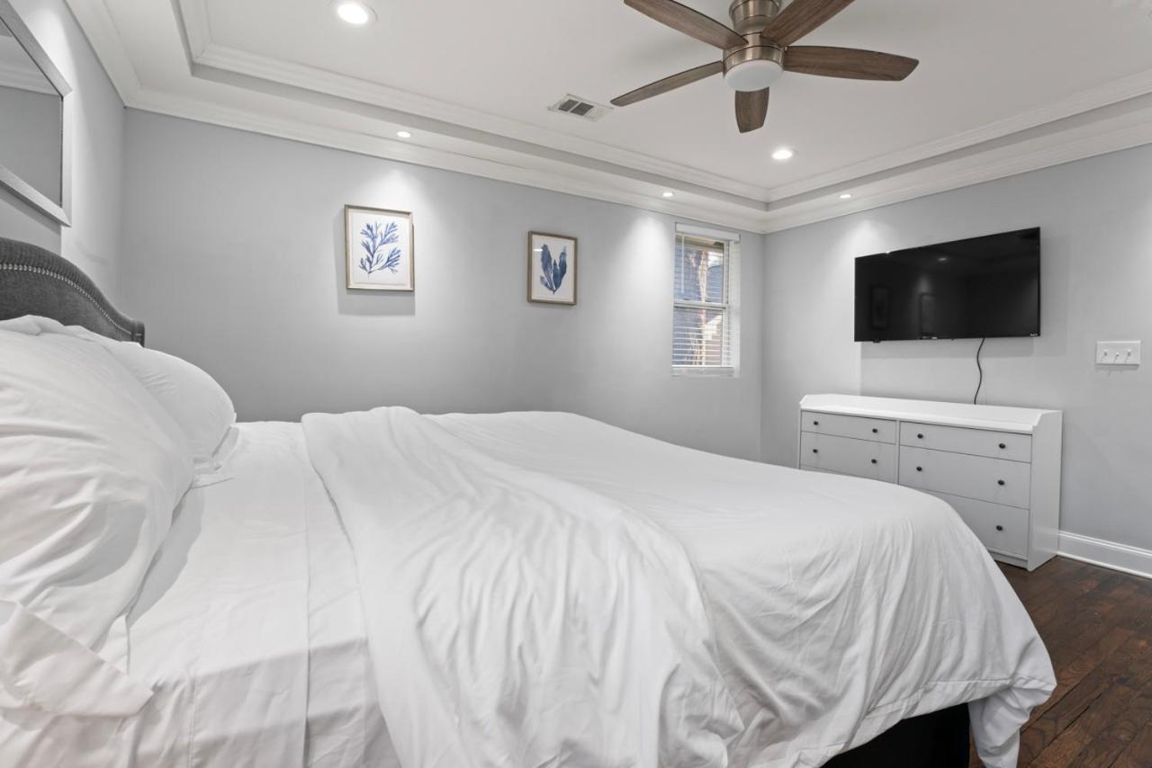 Luxurious 4br-4ba Private Duplex In Atl