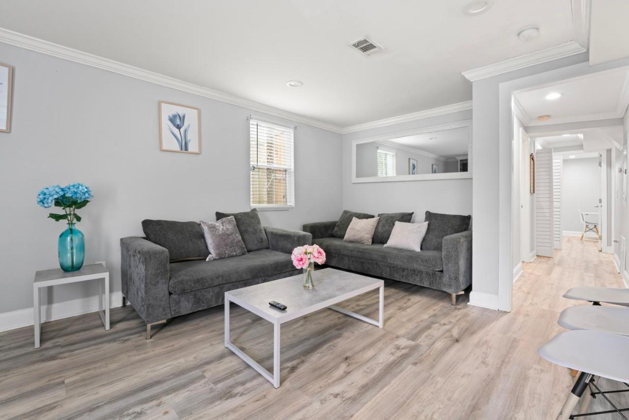Luxurious 4br-4ba Private Duplex In Atl Holiday home