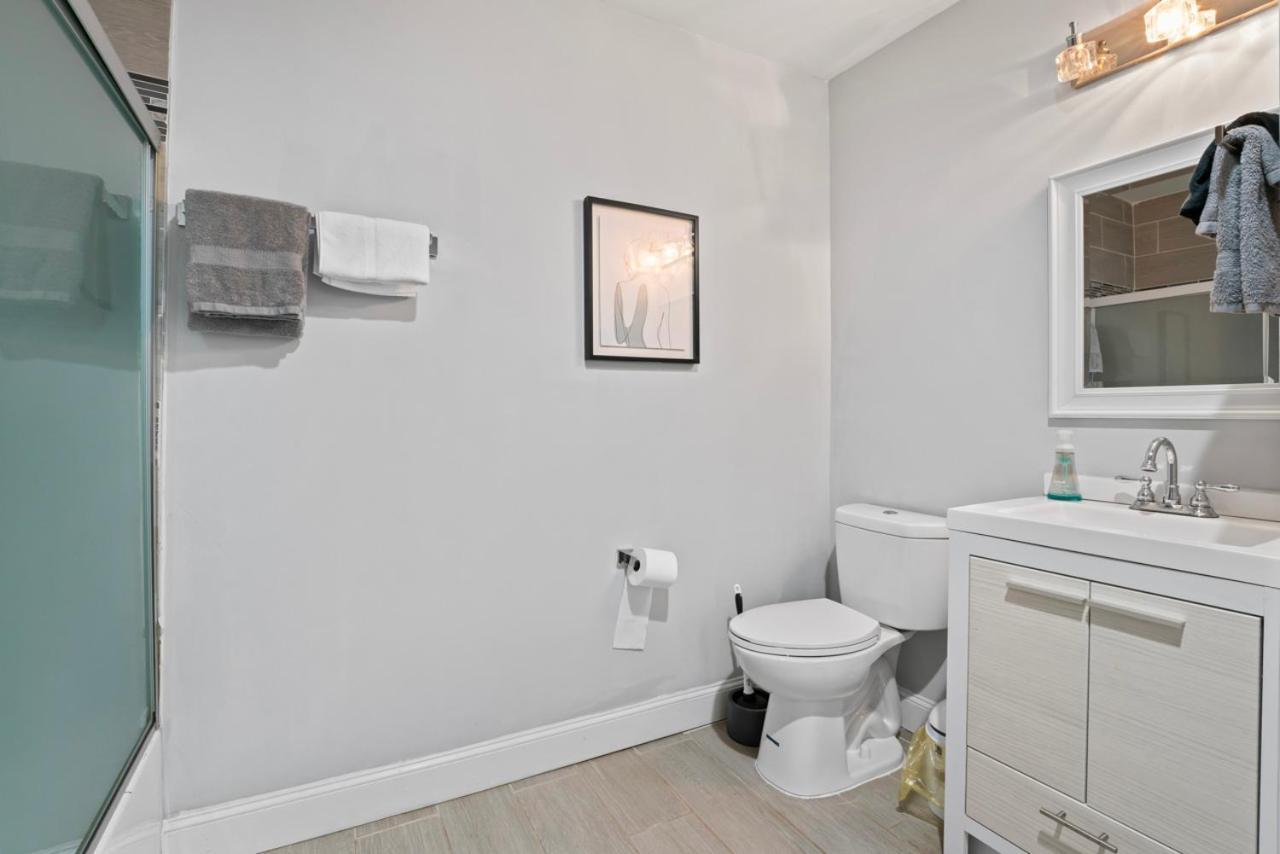 Luxurious 4br-4ba Private Duplex In Atl Atlanta