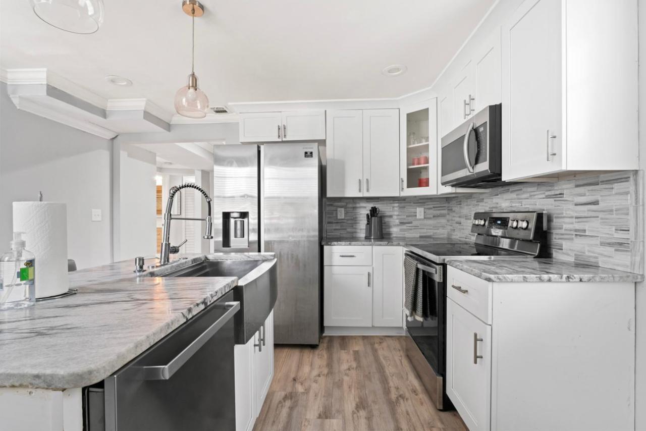 Holiday home Luxurious 4br-4ba Private Duplex In Atl
