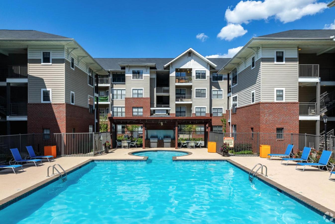 Apartment Landing At Monroe Place - 1 Bedroom In Direct Placeholder Neighborhood *