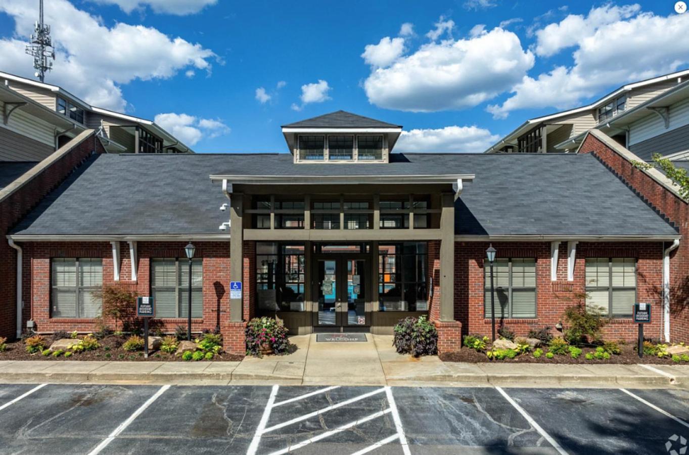 Landing At Monroe Place - 1 Bedroom In Direct Placeholder Neighborhood * Atlanta