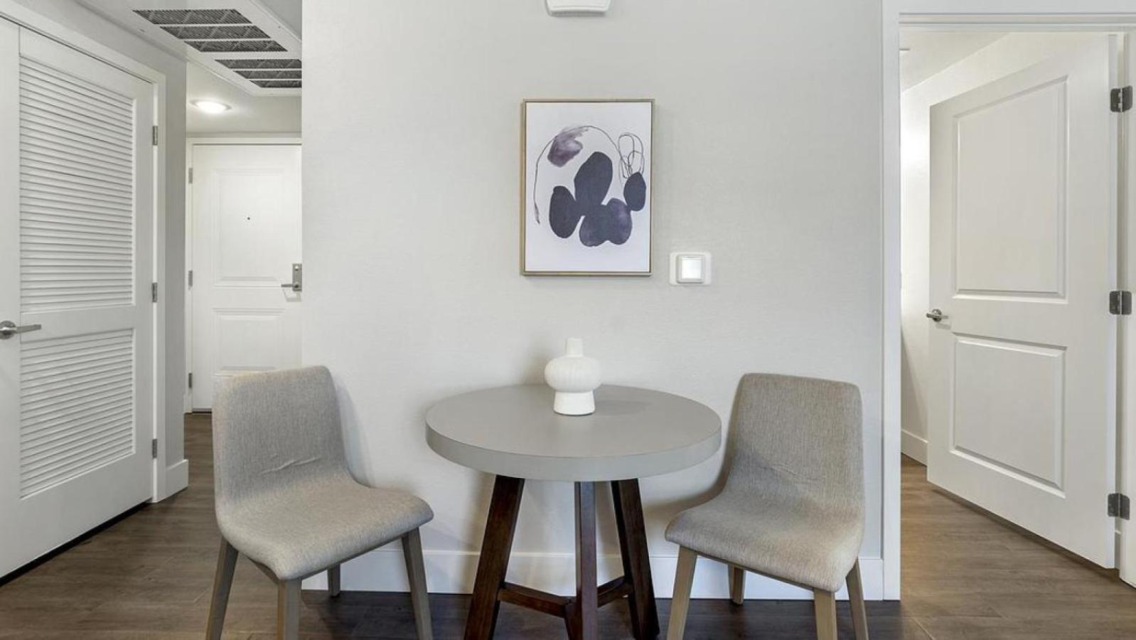 Landing At Monroe Place - 1 Bedroom In Direct Placeholder Neighborhood *
