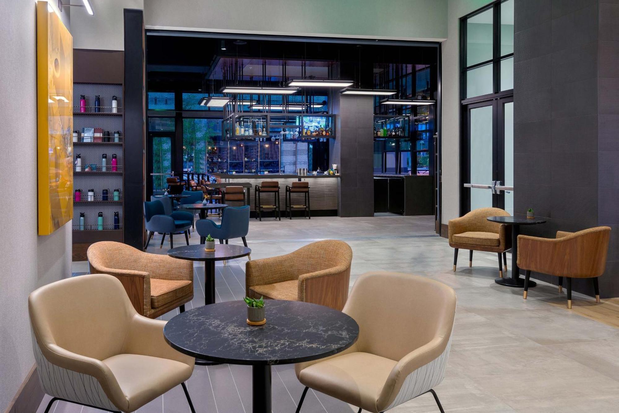 Hotel Courtyard By Marriott Midtown Atlanta