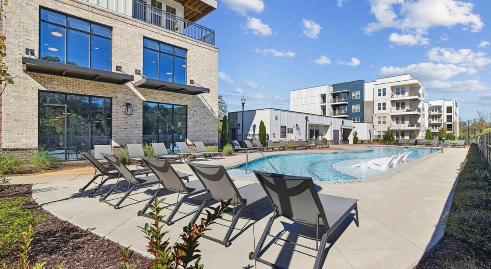 Landing At Series Riverview Landing - 1 Bedroom In * Atlanta