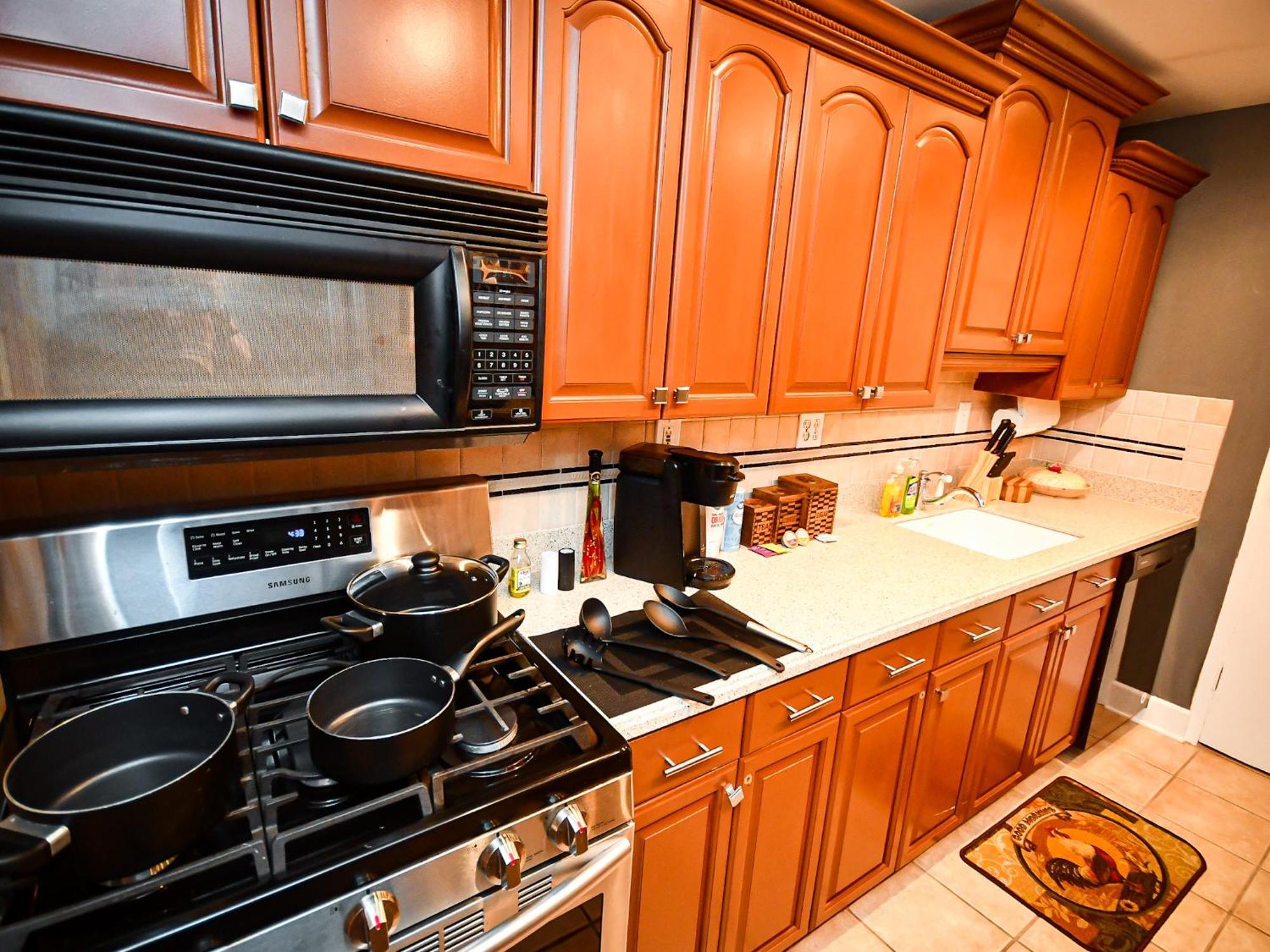 Apartment Perfect Dtwn 2 Bed W Cali King Bed And Gym Atlanta