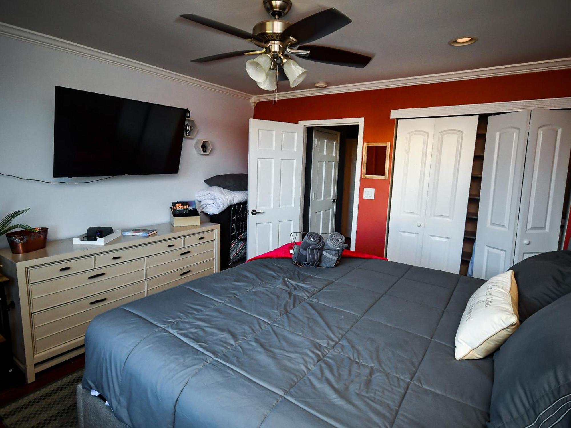 Apartment Perfect Dtwn 2 Bed W Cali King Bed And Gym *