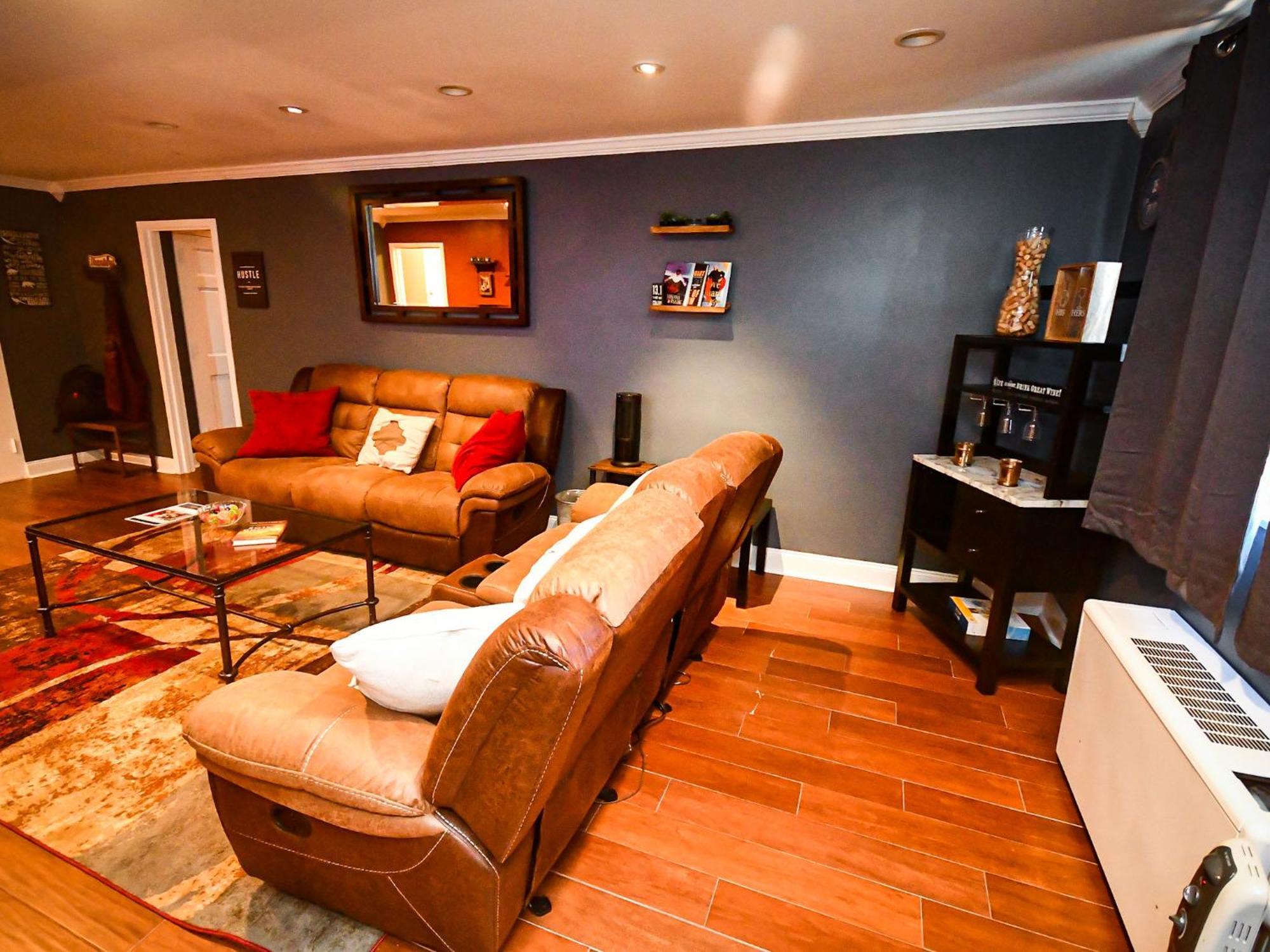Apartment Perfect Dtwn 2 Bed W Cali King Bed And Gym *