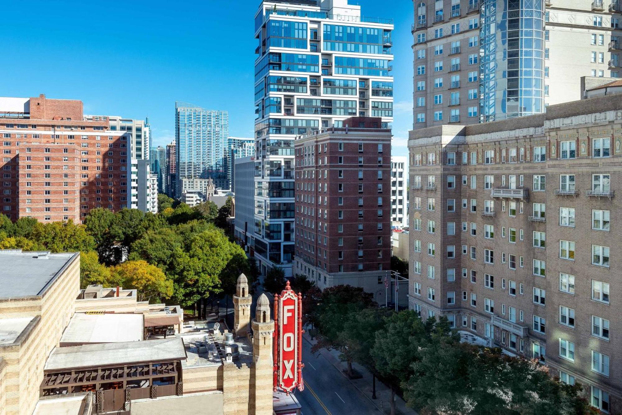 Hotel Element Midtown 3*