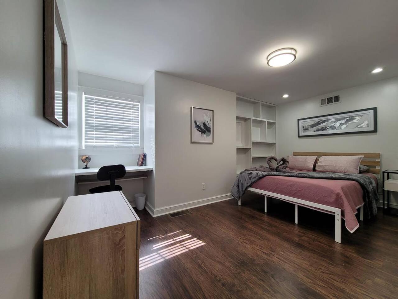 Holiday home Exquisite 4bedroom Home-sleep 14 Atlanta