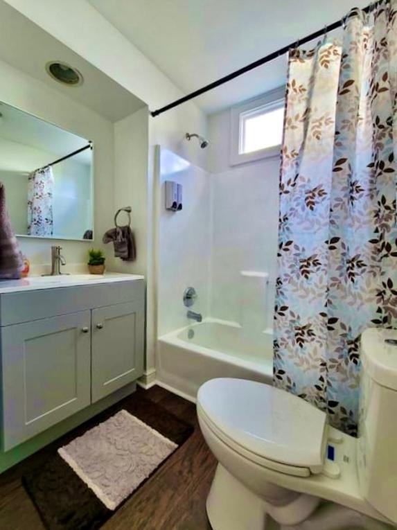 Holiday home Exquisite 4bedroom Home-sleep 14
