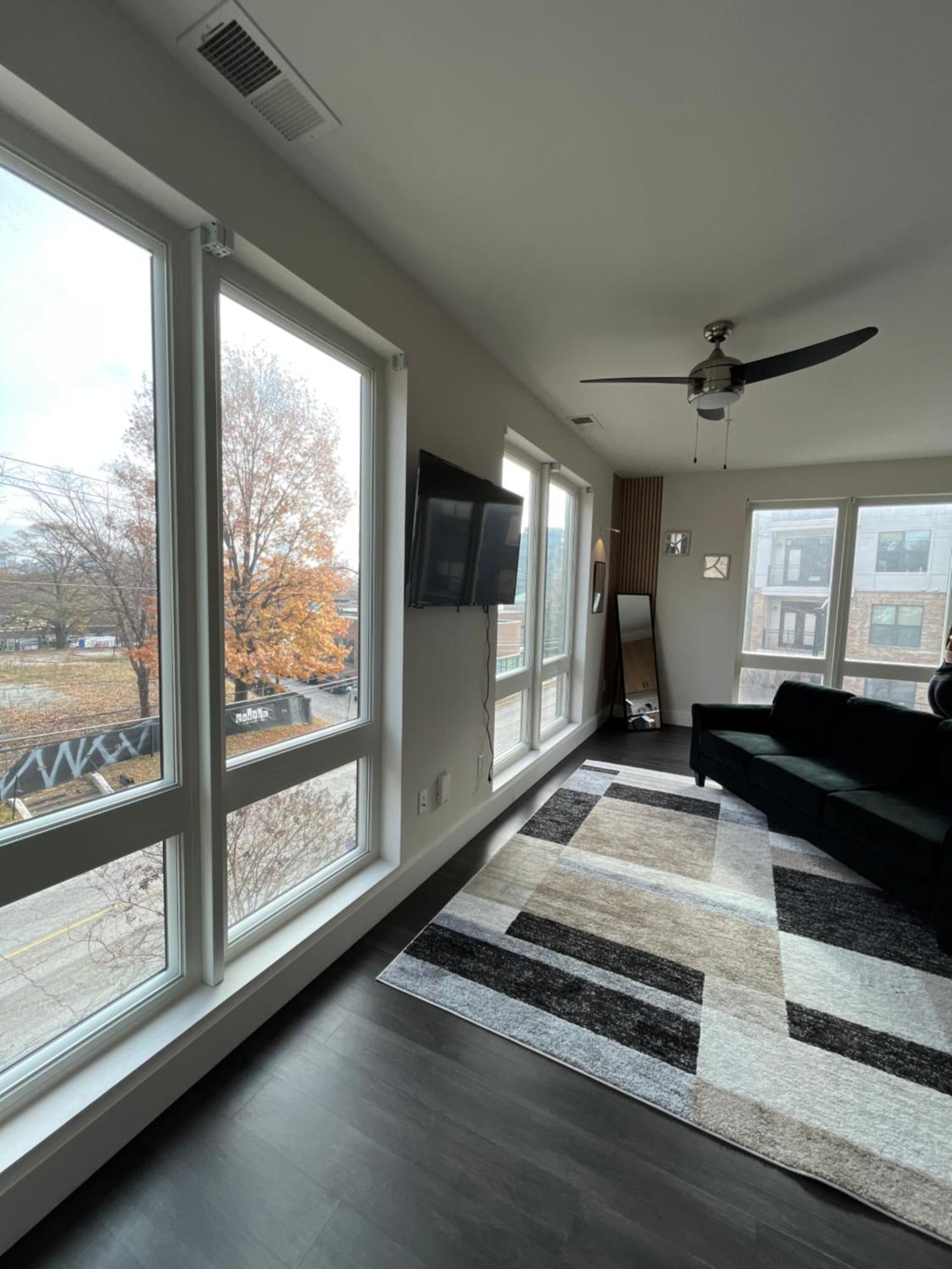 Apartment Midtown Gem Downtown Views, Spacious Balcony, Sleeps 7 Atlanta