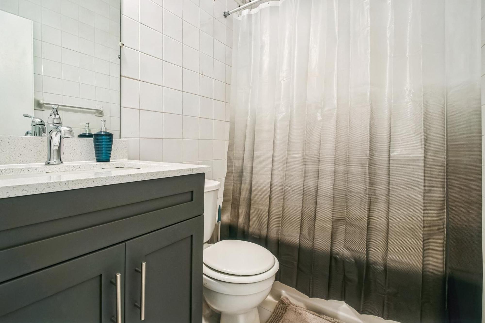 Crest At Peachtree 203 Spacious 1 Bd 1 Bth *