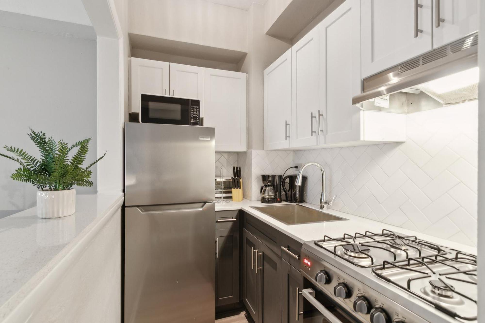 Crest At Peachtree 203 Spacious 1 Bd 1 Bth Apartment Atlanta