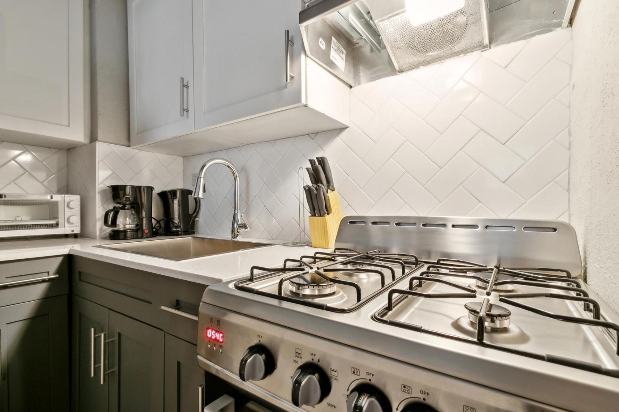 Apartment Crest At Peachtree 101 Spacious 1 Bd 1 Bth