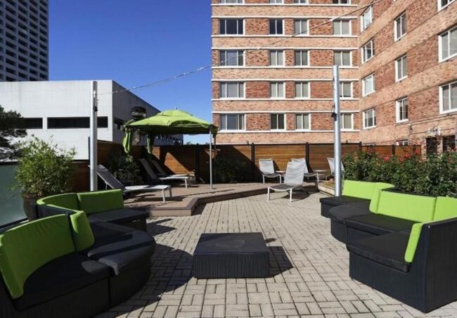 Crest At Peachtree 305 Spacious 1 Bd 1 Bth Apartment *
