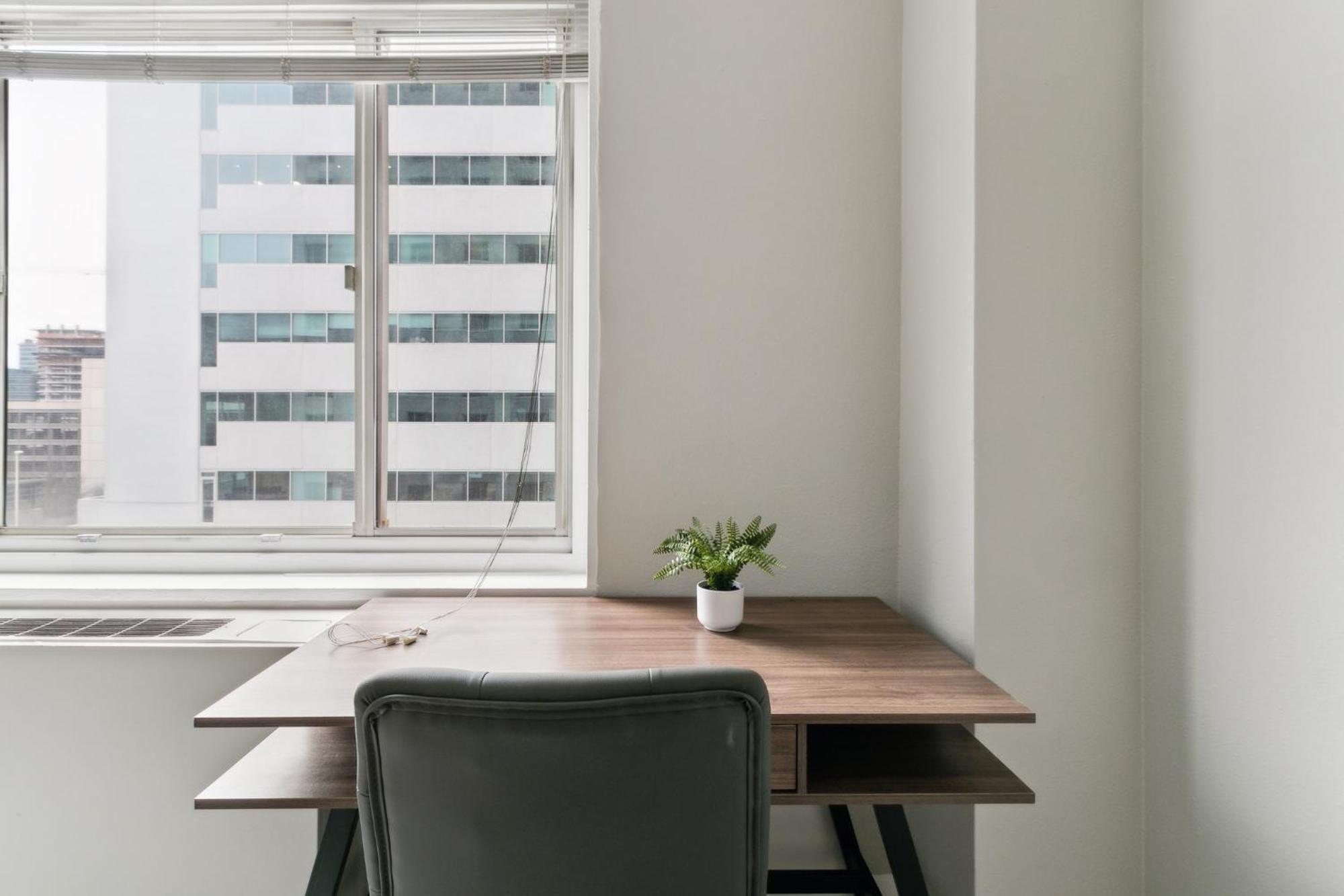 Crest At Peachtree 305 Spacious 1 Bd 1 Bth *