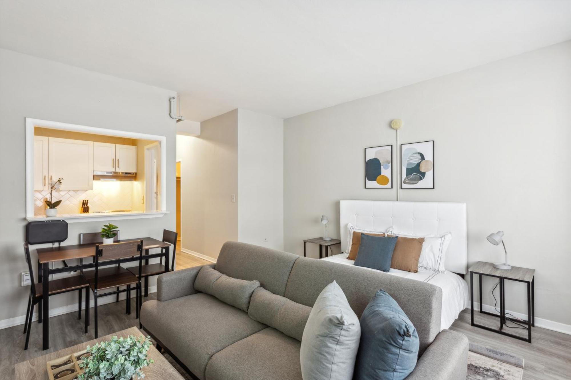 Crest At Peachtree 503 Spacious 1 Bd 1 Bth Apartment Atlanta