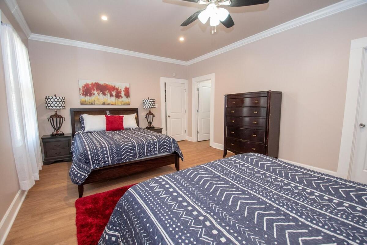 Luxe 6br Escape Sleeps 24, Private Parking Only 5min To Mid&dtwn Atl Atlanta