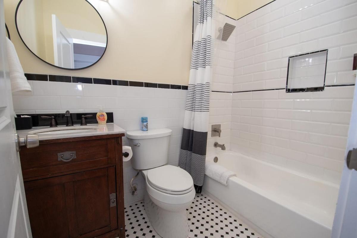 Luxe 6br Escape Sleeps 24, Private Parking Only 5min To Mid&dtwn Atl Holiday home *
