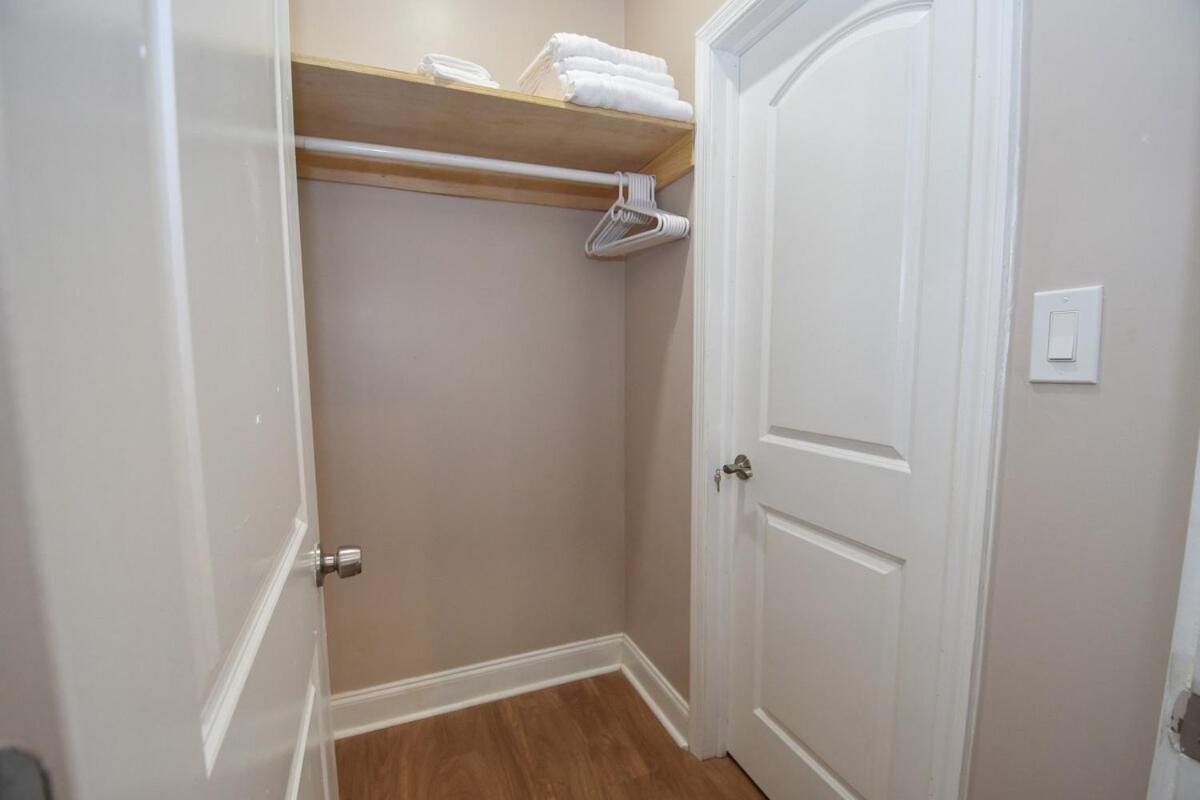 Holiday home Luxe 6br Escape Sleeps 24, Private Parking Only 5min To Mid&dtwn Atl Atlanta