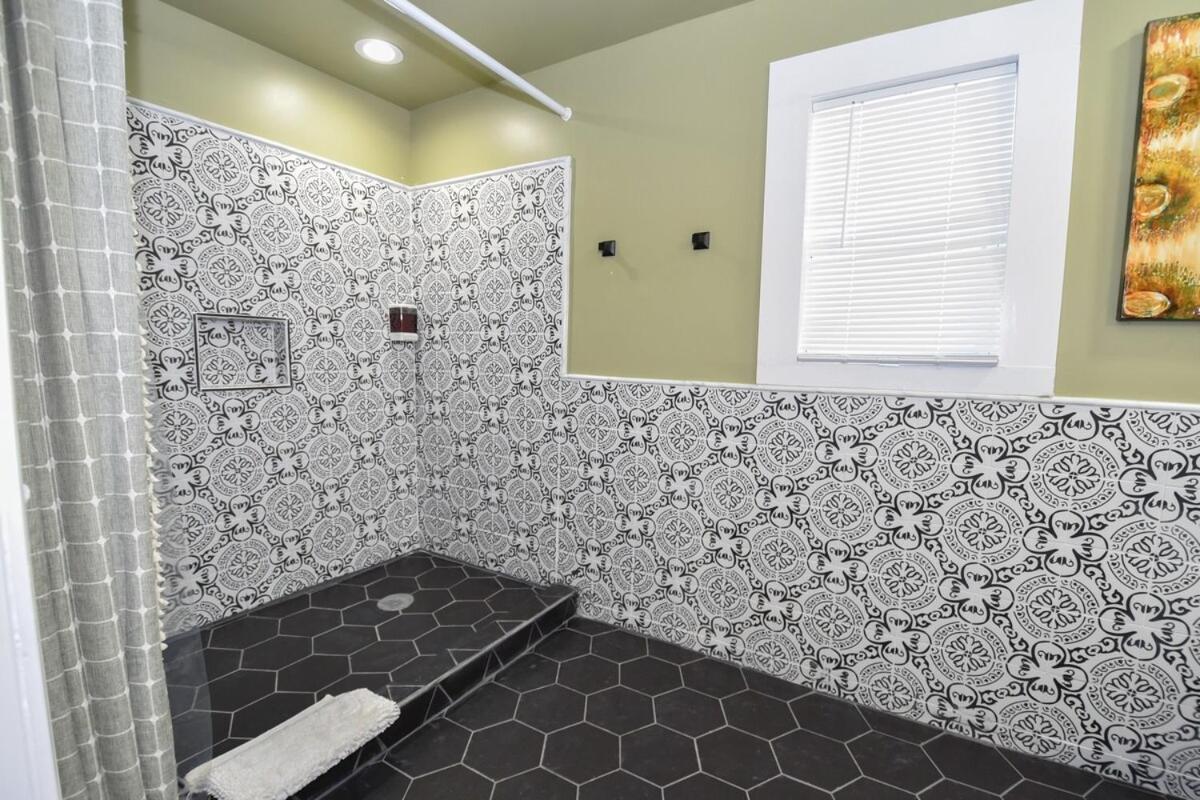 Holiday home Luxe 6br Escape Sleeps 24, Private Parking Only 5min To Mid&dtwn Atl