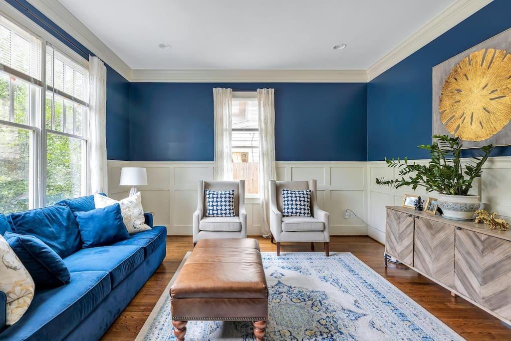 The Classy Craftsman - Beautiful Decor & Pool Holiday home *