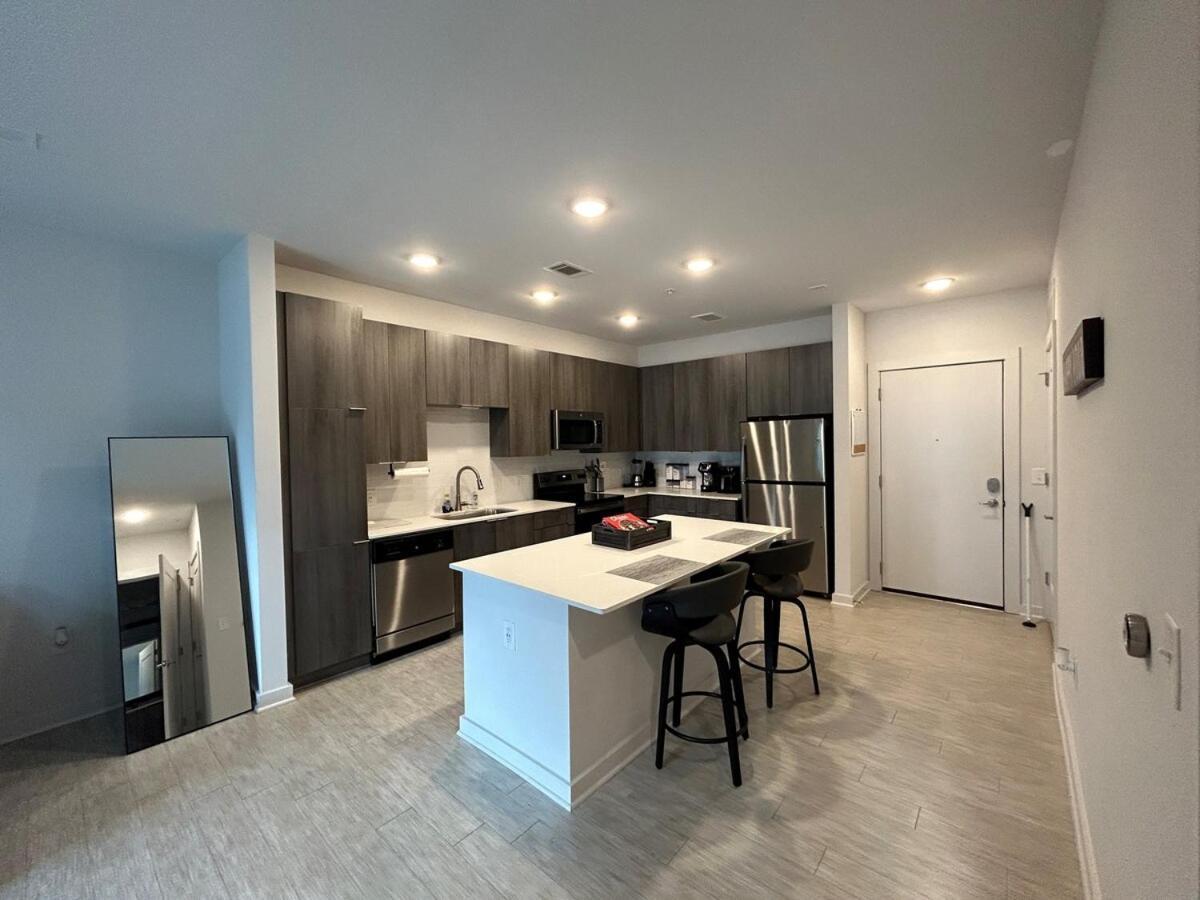 Apartment The Midtown Gem - Luxury Living Close To It *