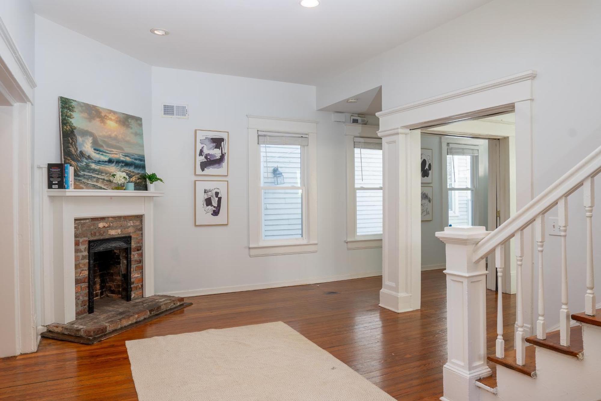 Spacious 2 Bed In Near Piedmont Park Apartment