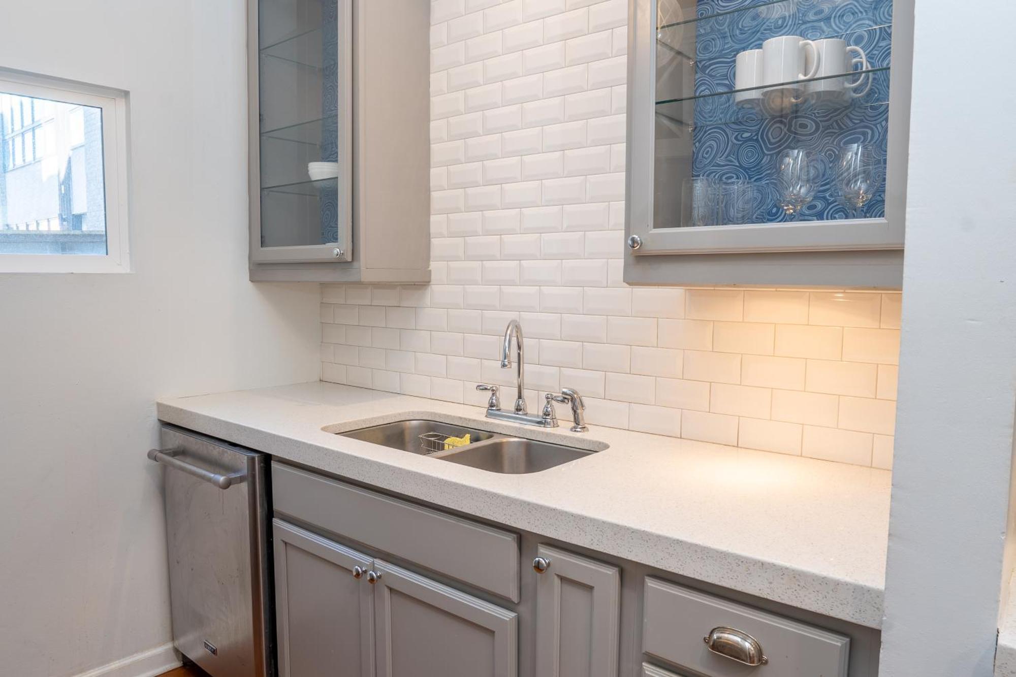 Spacious 2 Bed In Near Piedmont Park Apartment