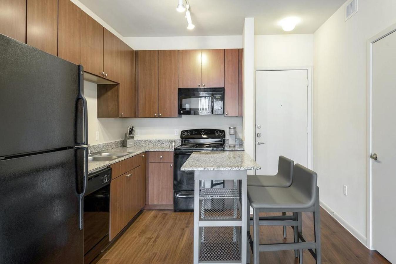Landing At Pencil Factory Flats - 1 Bedroom In Sweet Auburn Apartment Atlanta