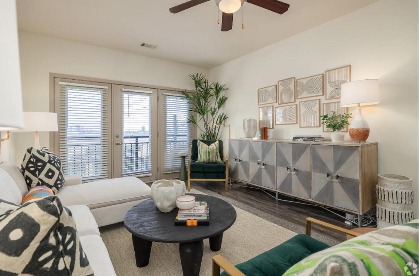 Landing At Pencil Factory Flats - In Sweet Auburn Apartment Atlanta