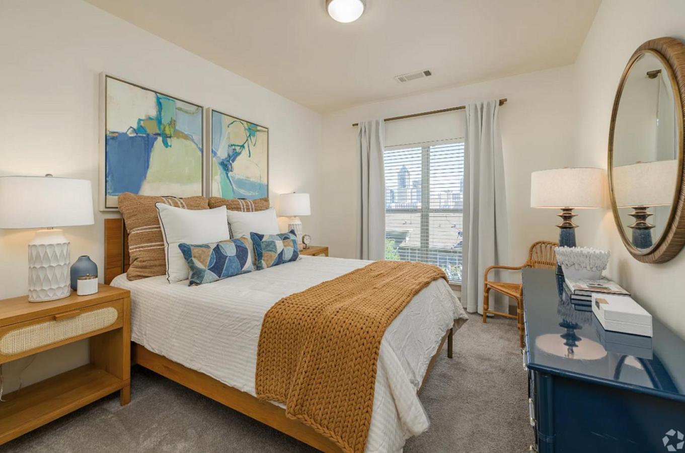 Landing At Pencil Factory Flats - In Sweet Auburn Apartment *