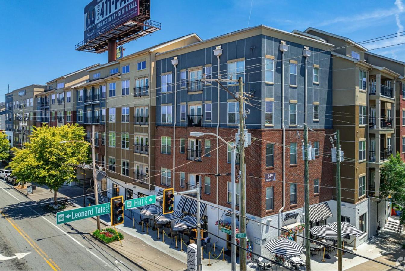 Landing At Pencil Factory Flats - In Sweet Auburn Apartment *